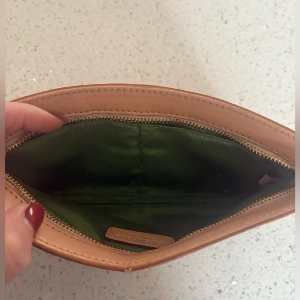 Kate Spade Noel Embossed Patent Wristlet – Navy Patent & Tan Leather Vintage KS